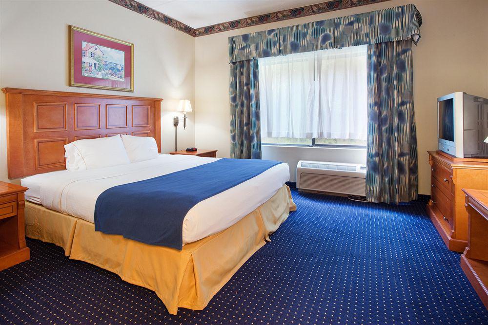 Savannah Gateway Hotel & Suites Chambre photo